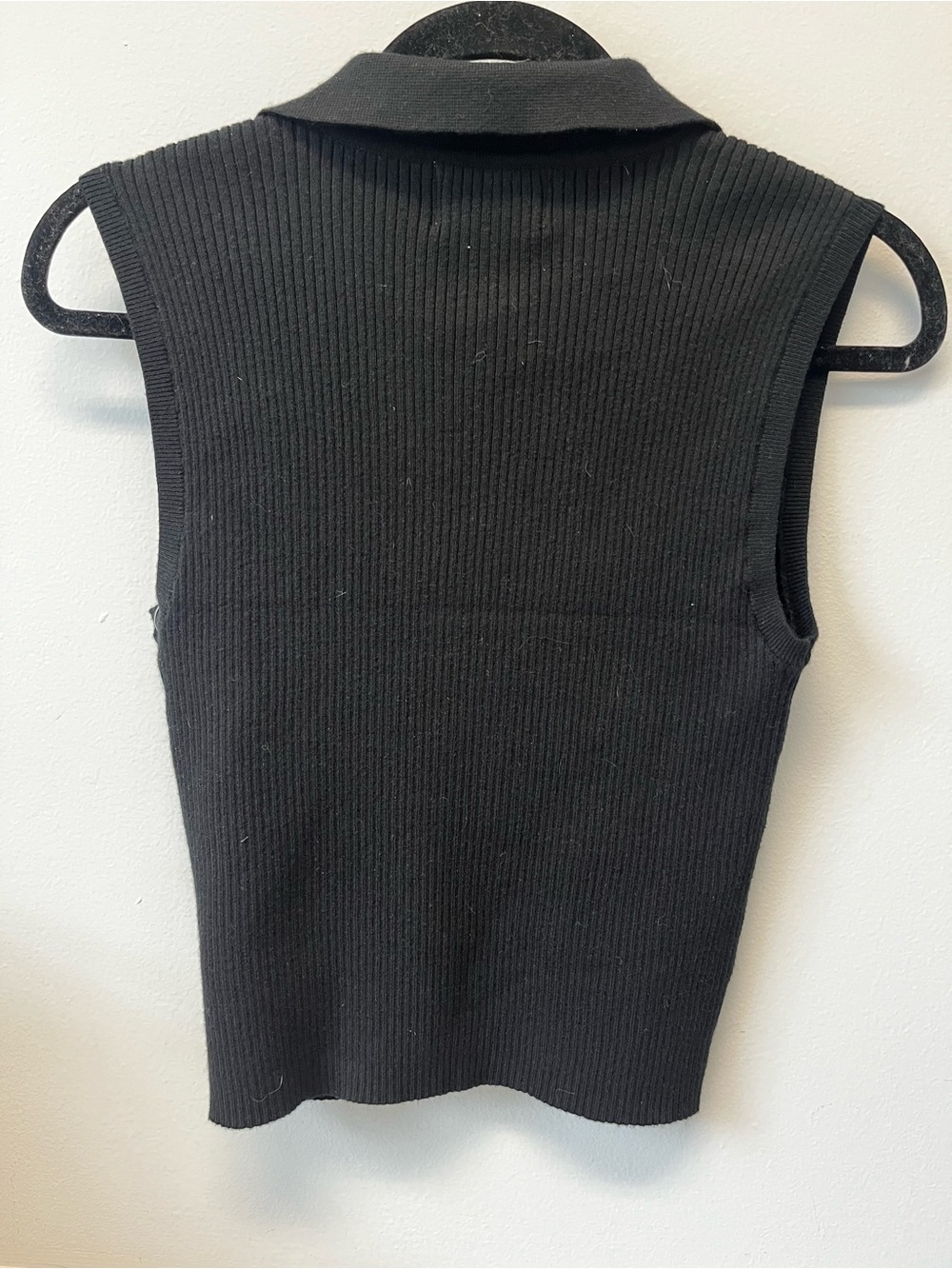NWT Old Navy Black Ribbed Sleeveless Polo Crop Tank Sweater Top Sz M - Picture 4 of 9